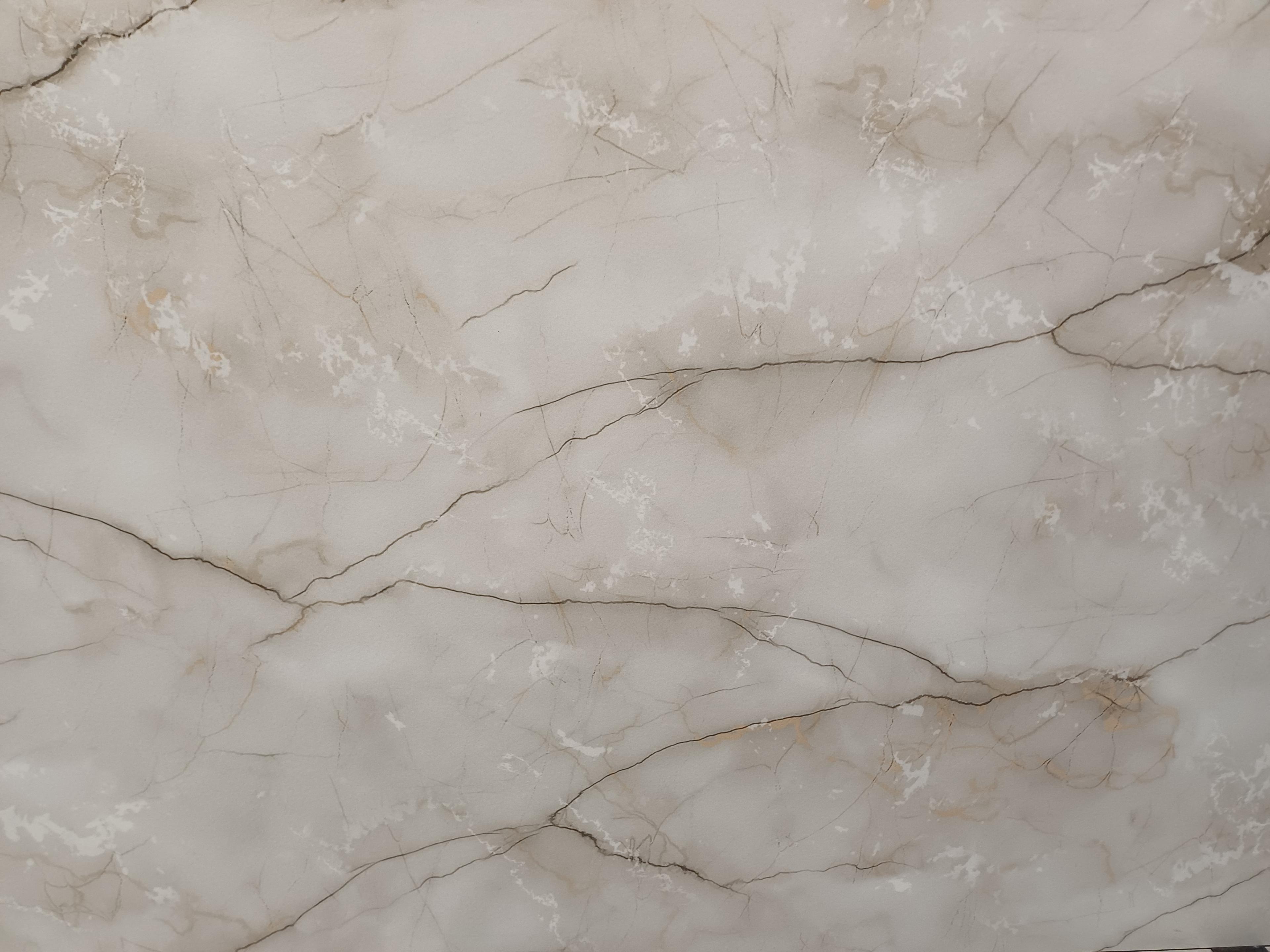 EM_WEIN BROWN CARVING